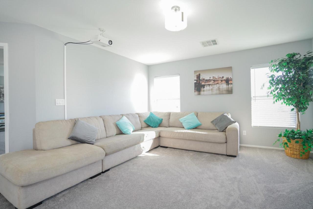 Ultra Modern Las Vegas Home 20min From The Strip Exterior foto